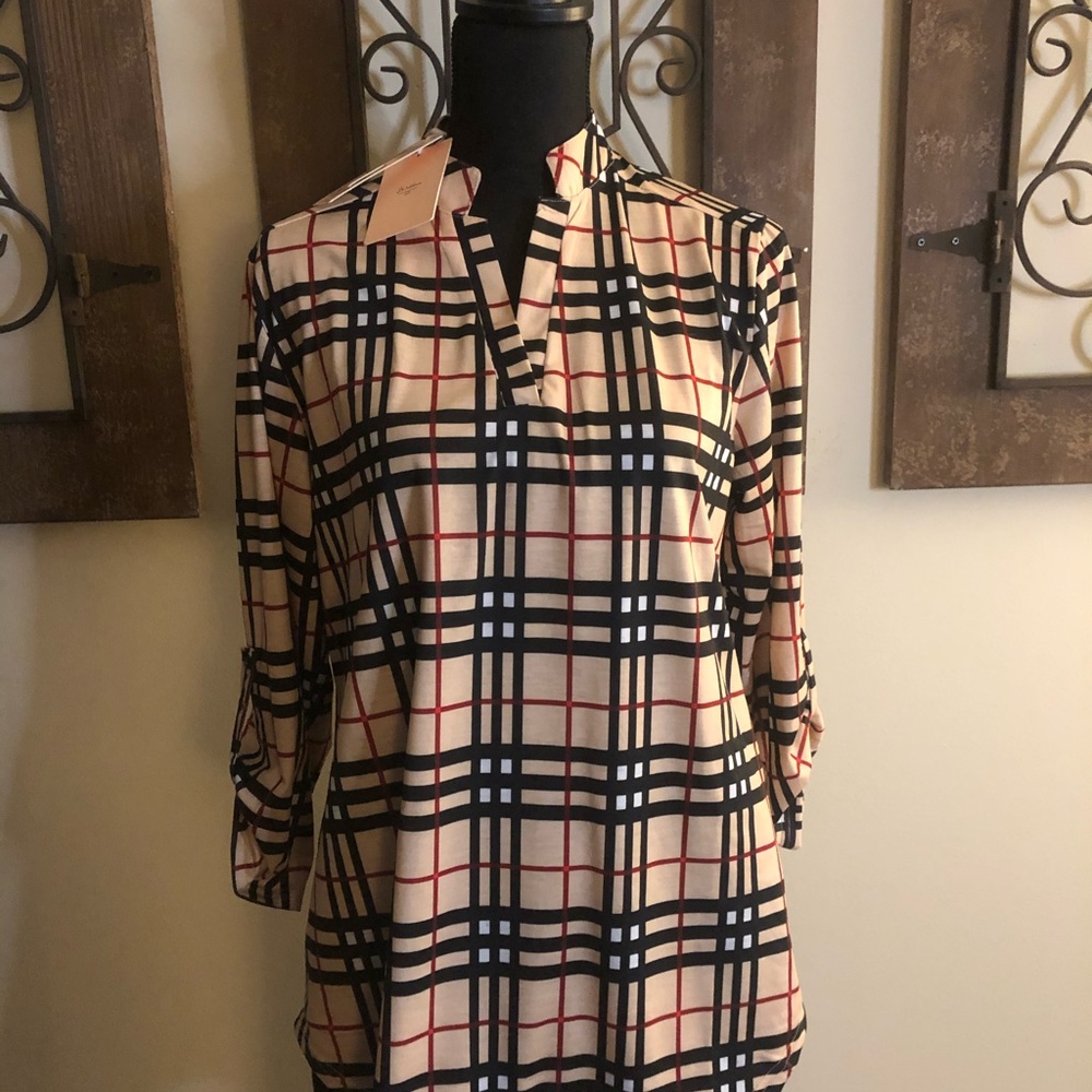Boutique tunic. Multi colored Burberry print.